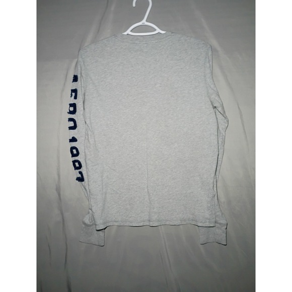 Aeropostale T Shirt Long Sleeve Small Spellout Patch Graphic Gray Y2K Men Women - Picture 5 of 7